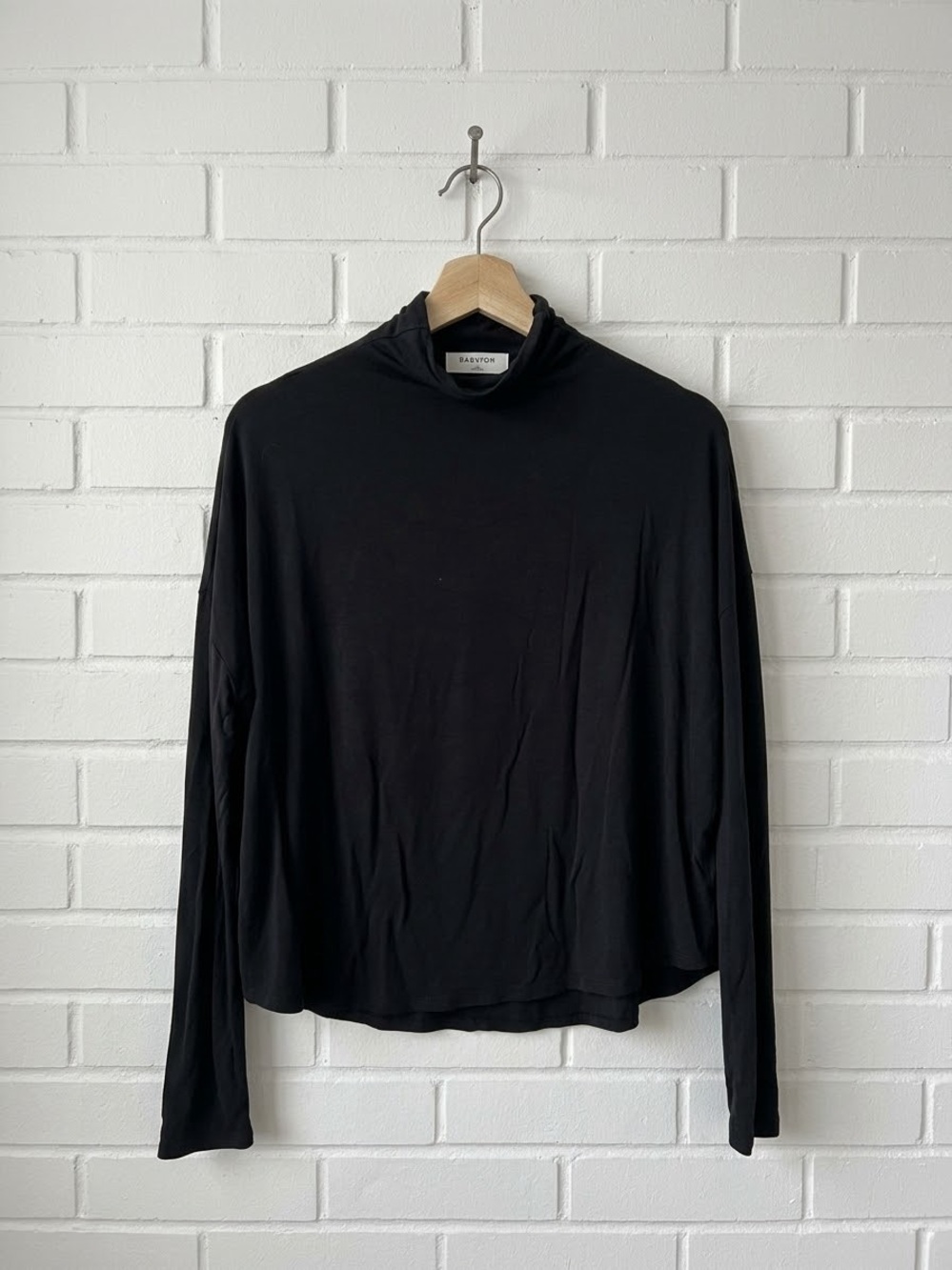 Aritzia Babaton Black Long Sleeve Mock-neck Top Size Small